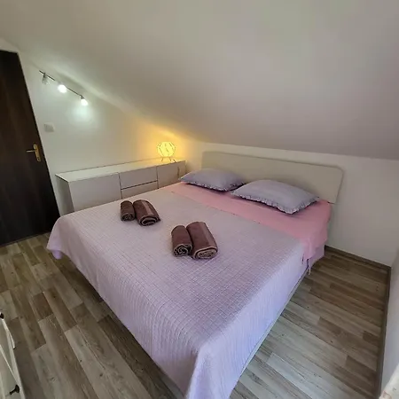 Mountain Angel Apartman *